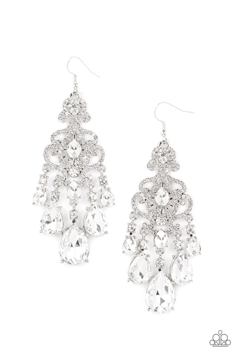 PAPARAZZI - QUEEN OF ALL THINGS SPARKLY - WHITE EARRING - EMP 2021 EXCLUSIVES